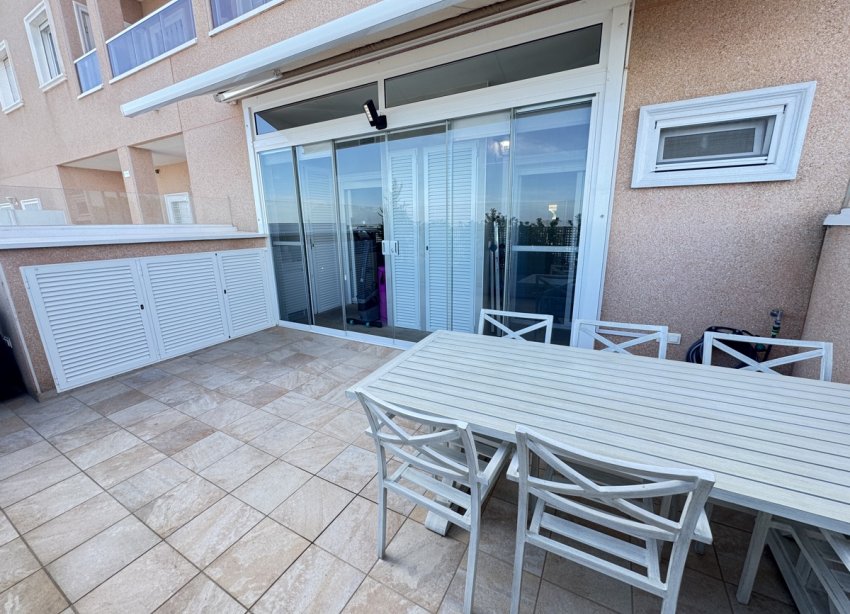Resale - Apartment - Orihuela Costa - Villamartin