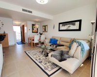 Resale - Apartment - Orihuela Costa - Villamartín