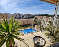 Resale - Apartment - Orihuela Costa - Villamartín