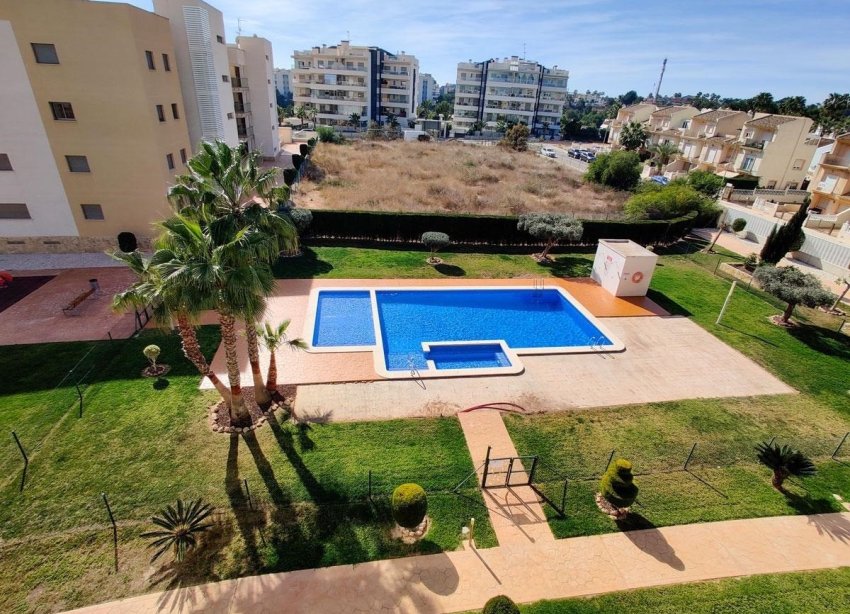 Resale - Apartment - Orihuela Costa - Villamartín