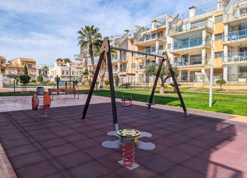 Resale - Apartment - Orihuela Costa - Villamartín