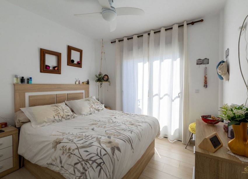 Resale - Apartment - Orihuela Costa - Villamartín