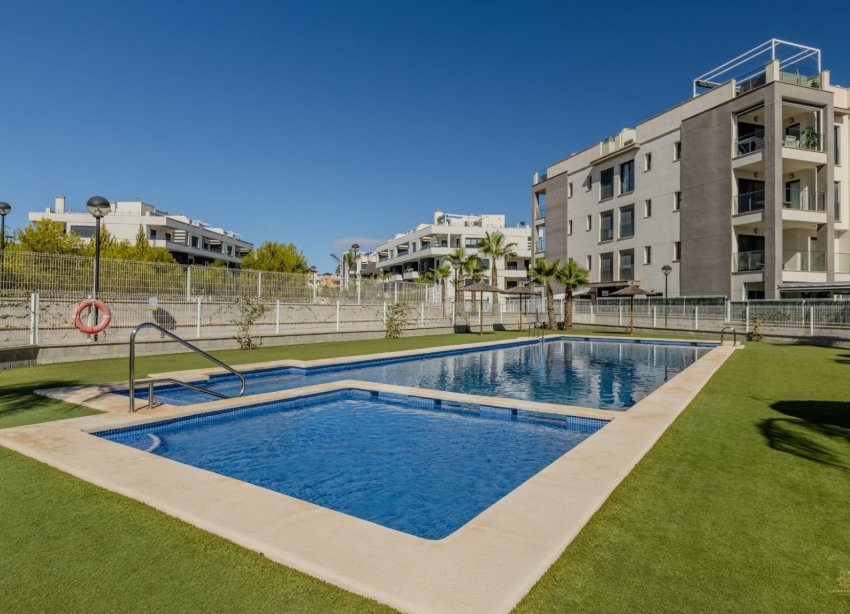 Resale - Apartment - Orihuela Costa - Villamartín