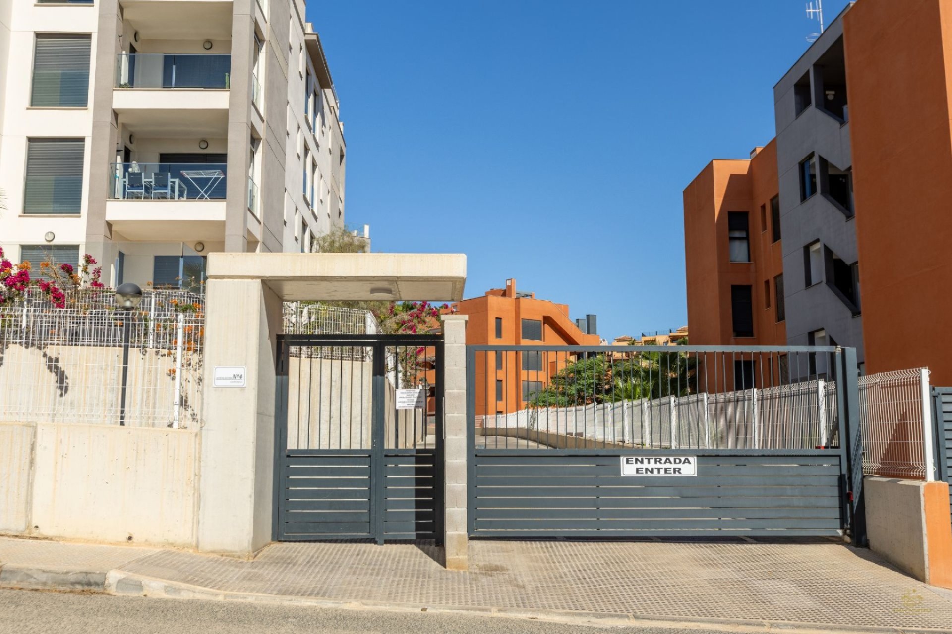 Resale - Apartment - Orihuela Costa - Villamartín