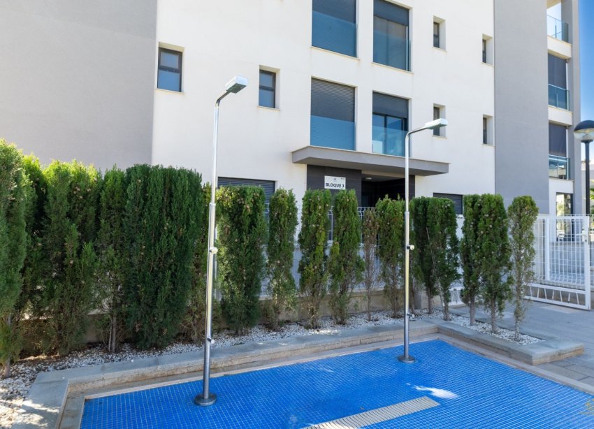 Resale - Apartment - Orihuela Costa - Villamartín