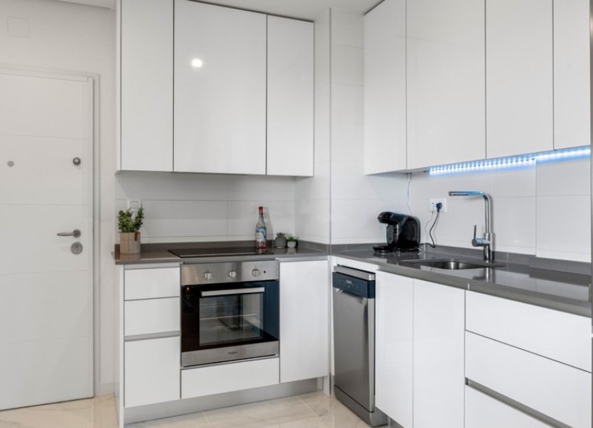 Resale - Apartment - Orihuela Costa - Villamartín