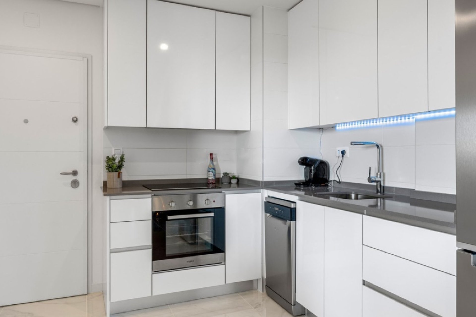 Resale - Apartment - Orihuela Costa - Villamartín