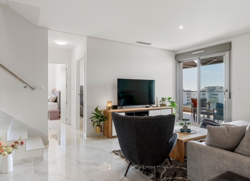 Resale - Apartment - Orihuela Costa - Villamartín