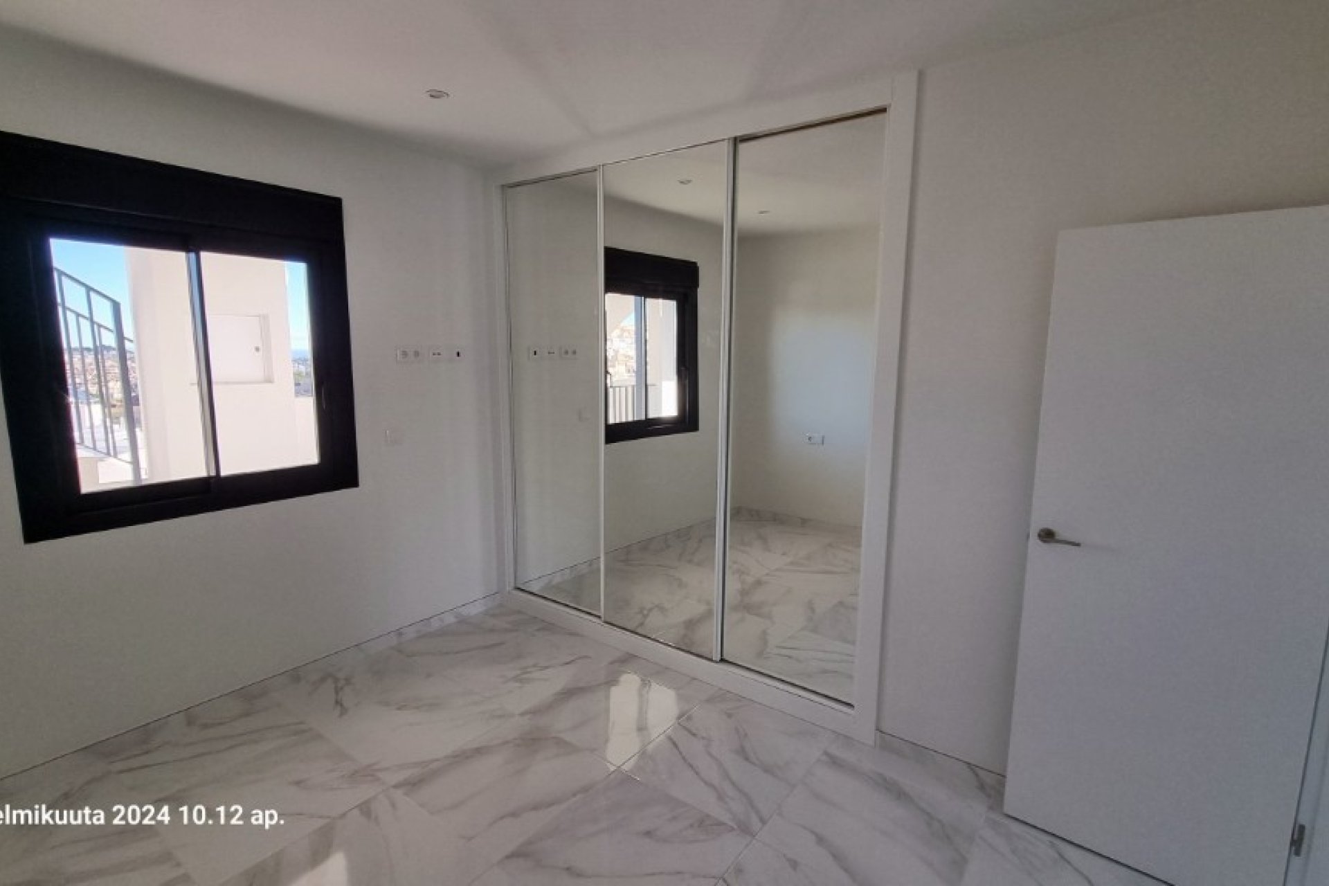 Resale - Apartment - Orihuela Costa - Villamartin