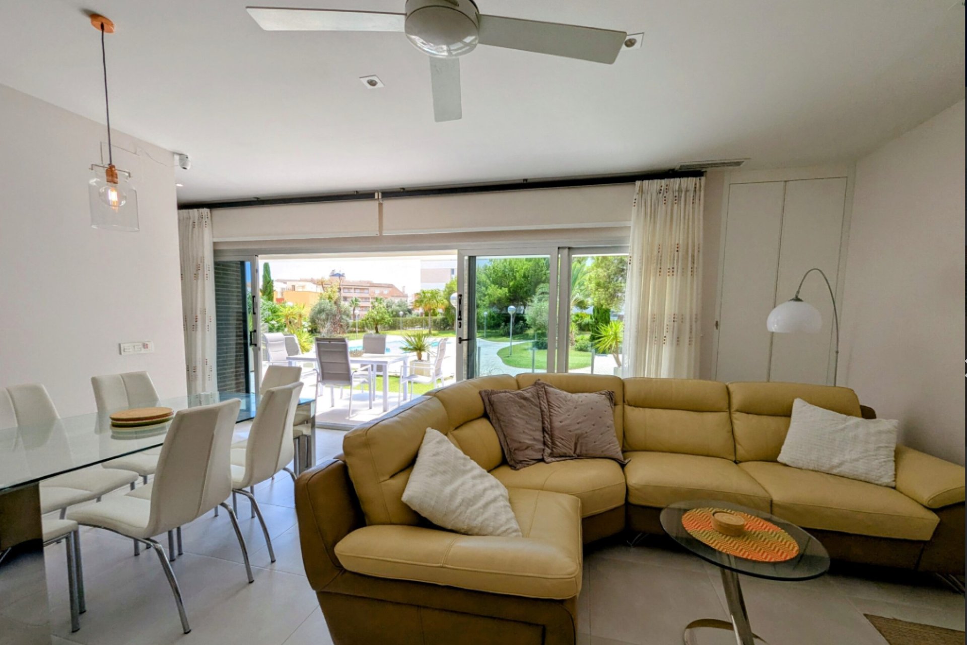 Resale - Apartment - Orihuela Costa - Villamartín