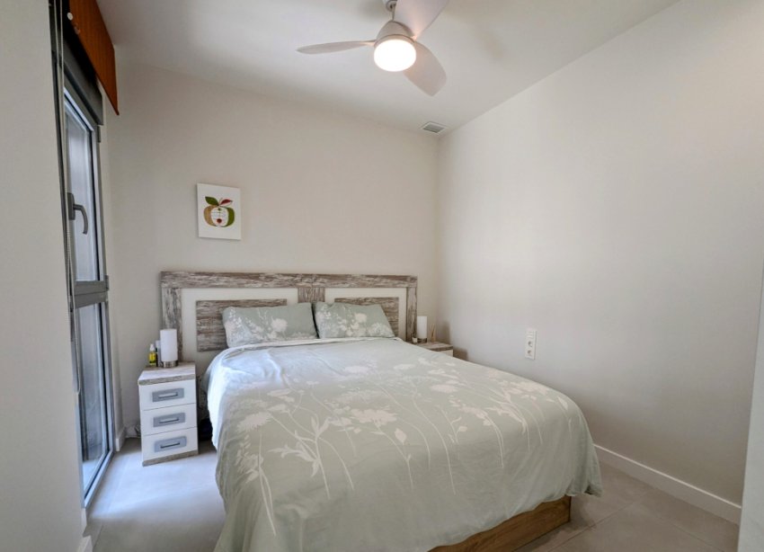 Resale - Apartment - Orihuela Costa - Villamartín