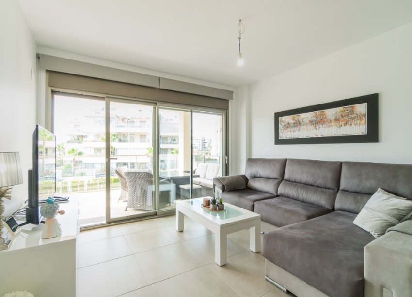 Resale - Apartment - Orihuela Costa - Villamartin