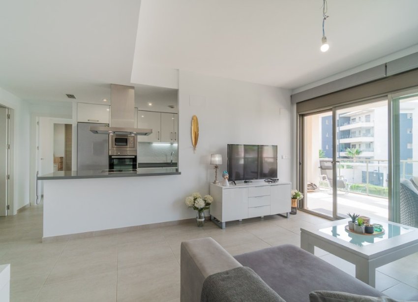 Resale - Apartment - Orihuela Costa - Villamartin