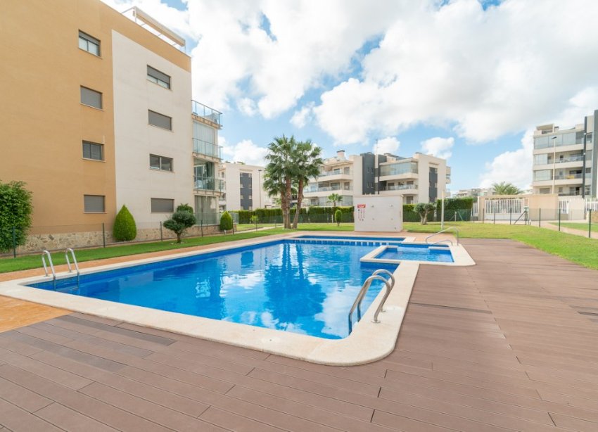 Resale - Apartment - Orihuela Costa - Villamartin