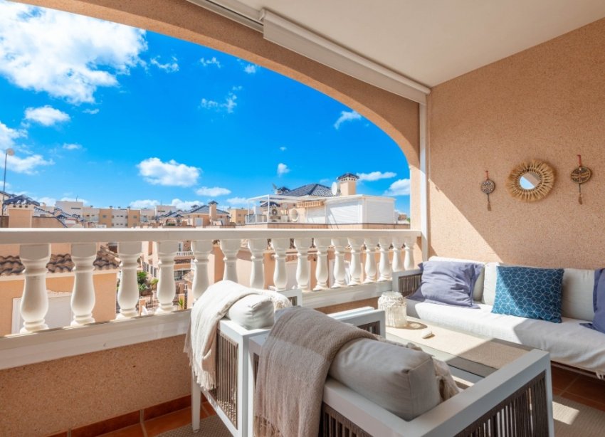 Resale - Apartment - Orihuela Costa - Villamartin