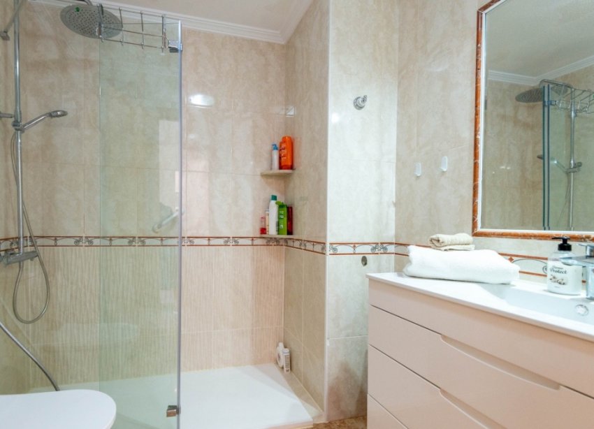 Resale - Apartment - Orihuela Costa - Villamartin