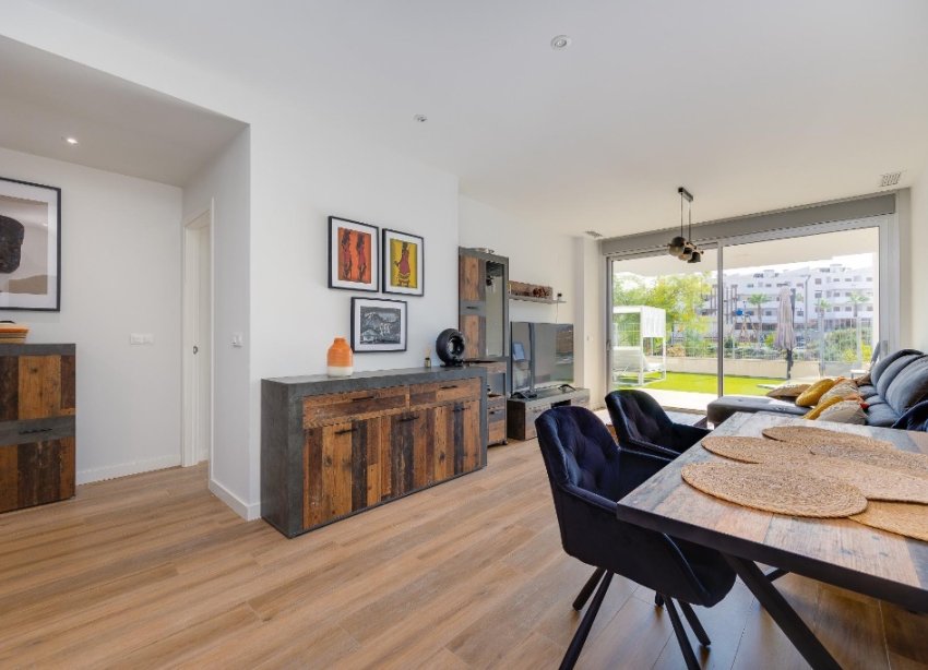 Resale - Apartment - Orihuela Costa - Villamartín