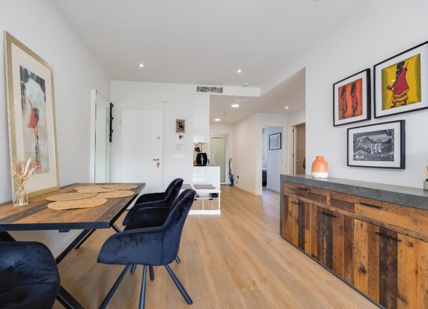 Resale - Apartment - Orihuela Costa - Villamartín