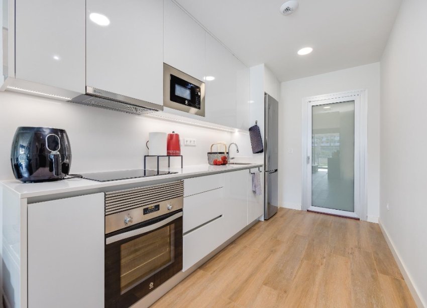 Resale - Apartment - Orihuela Costa - Villamartín