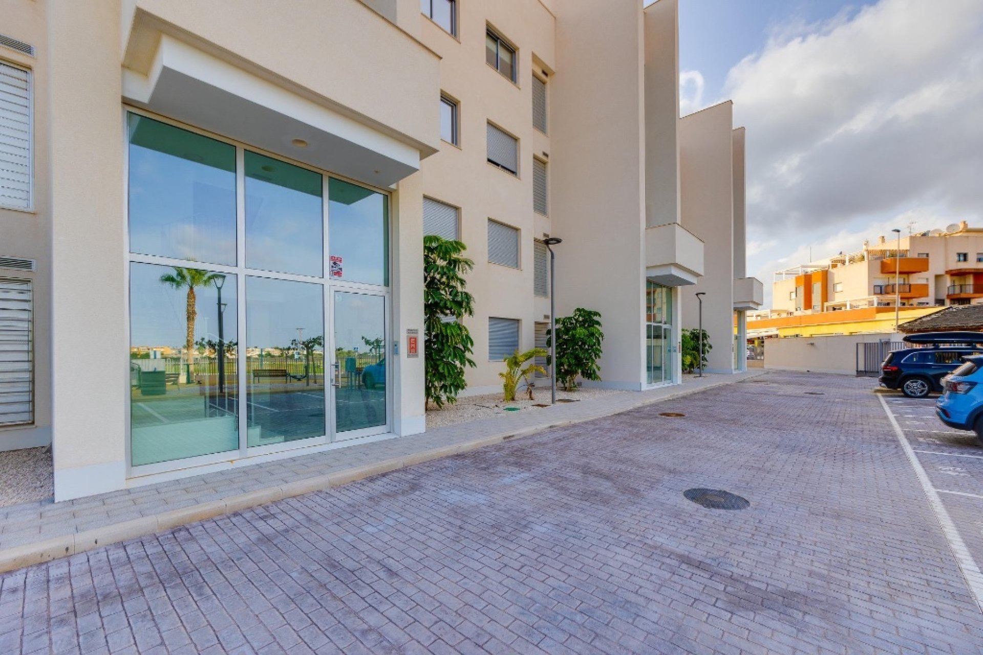 Resale - Apartment - Orihuela Costa - Villamartín