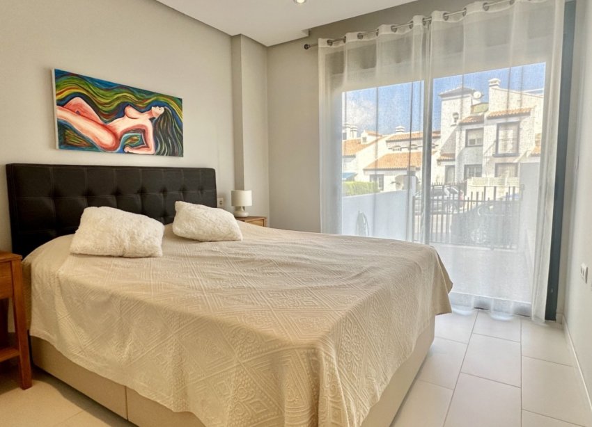 Resale - Apartment - Orihuela Costa - Villamartín