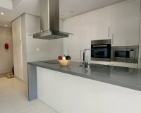 Resale - Apartment - Orihuela Costa - Villamartín