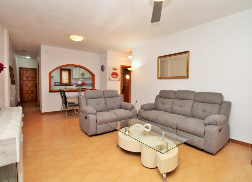 Resale - Apartment - Orihuela Costa - Villamartín