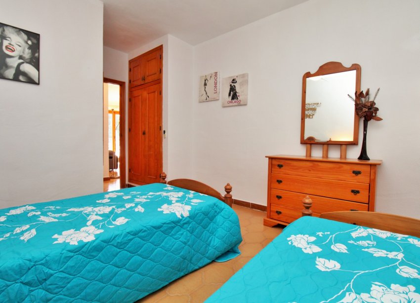Resale - Apartment - Orihuela Costa - Villamartín