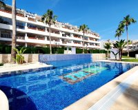 Resale - Apartment - Orihuela Costa - Villamartín