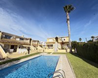 Resale - Apartment - Orihuela Costa - Villamartin
