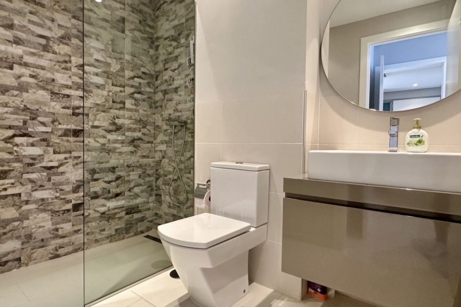 Resale - Apartment - Orihuela Costa - Villamartín