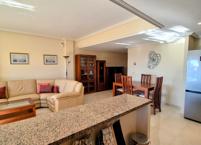 Resale - Apartment - Orihuela Costa - Villamartín