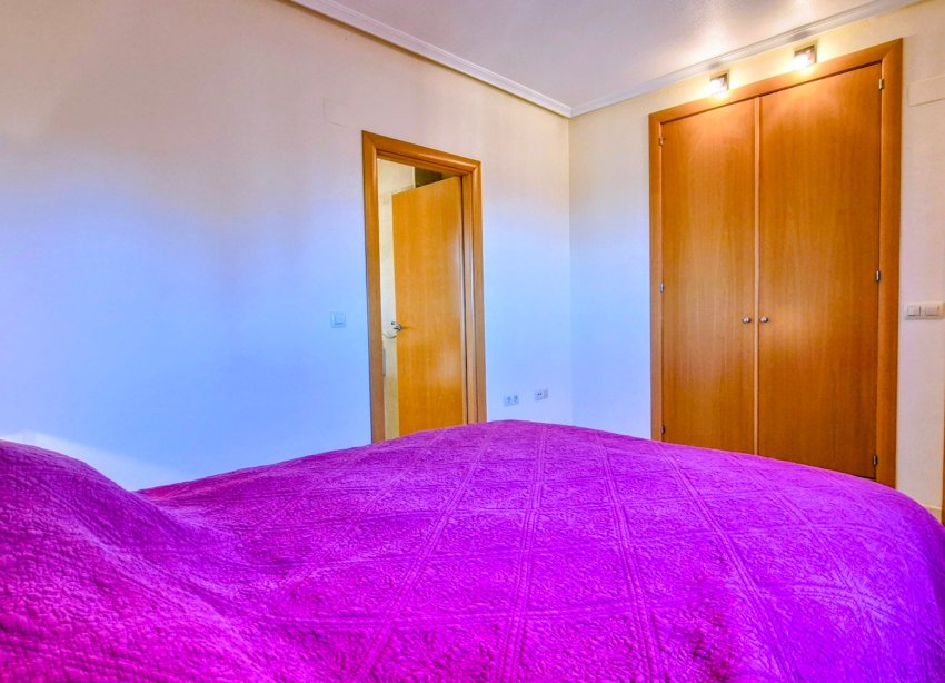 Resale - Apartment - Orihuela Costa - Villamartín