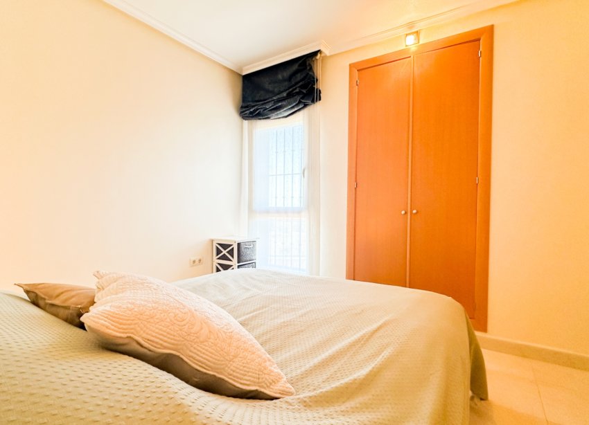 Resale - Apartment - Orihuela Costa - Villamartín