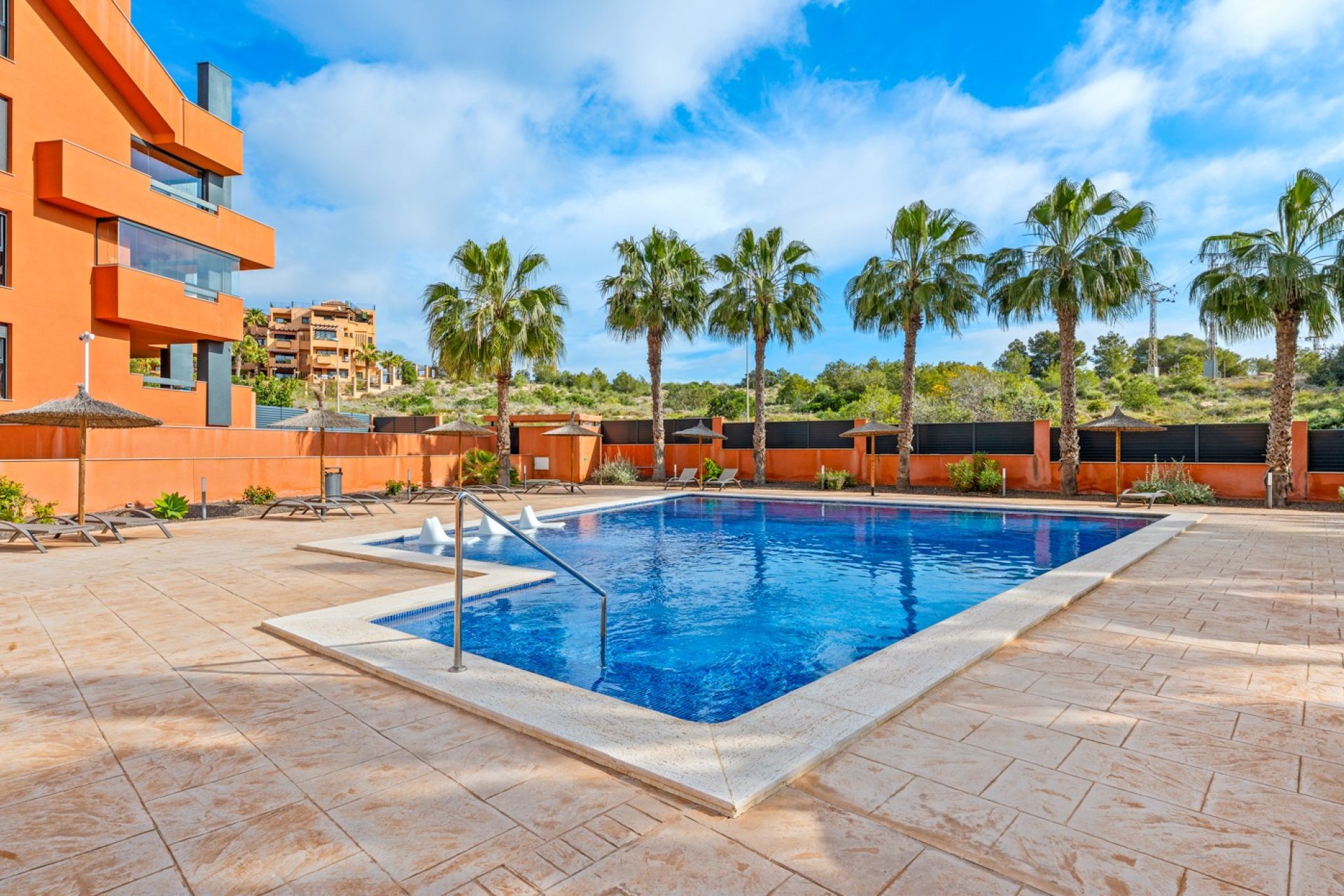 Resale - Apartment - Orihuela Costa - Villamartín