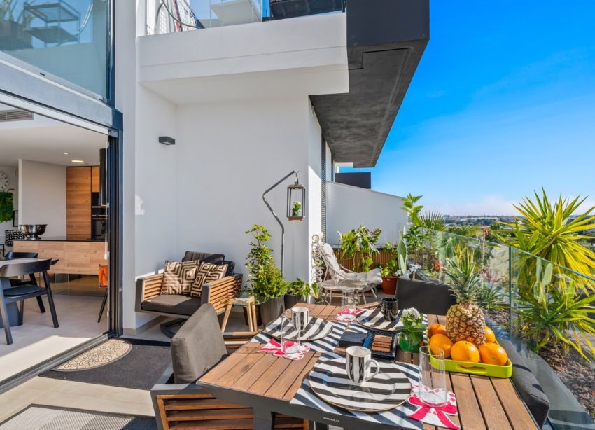 Resale - Apartment - Orihuela Costa - Villamartin