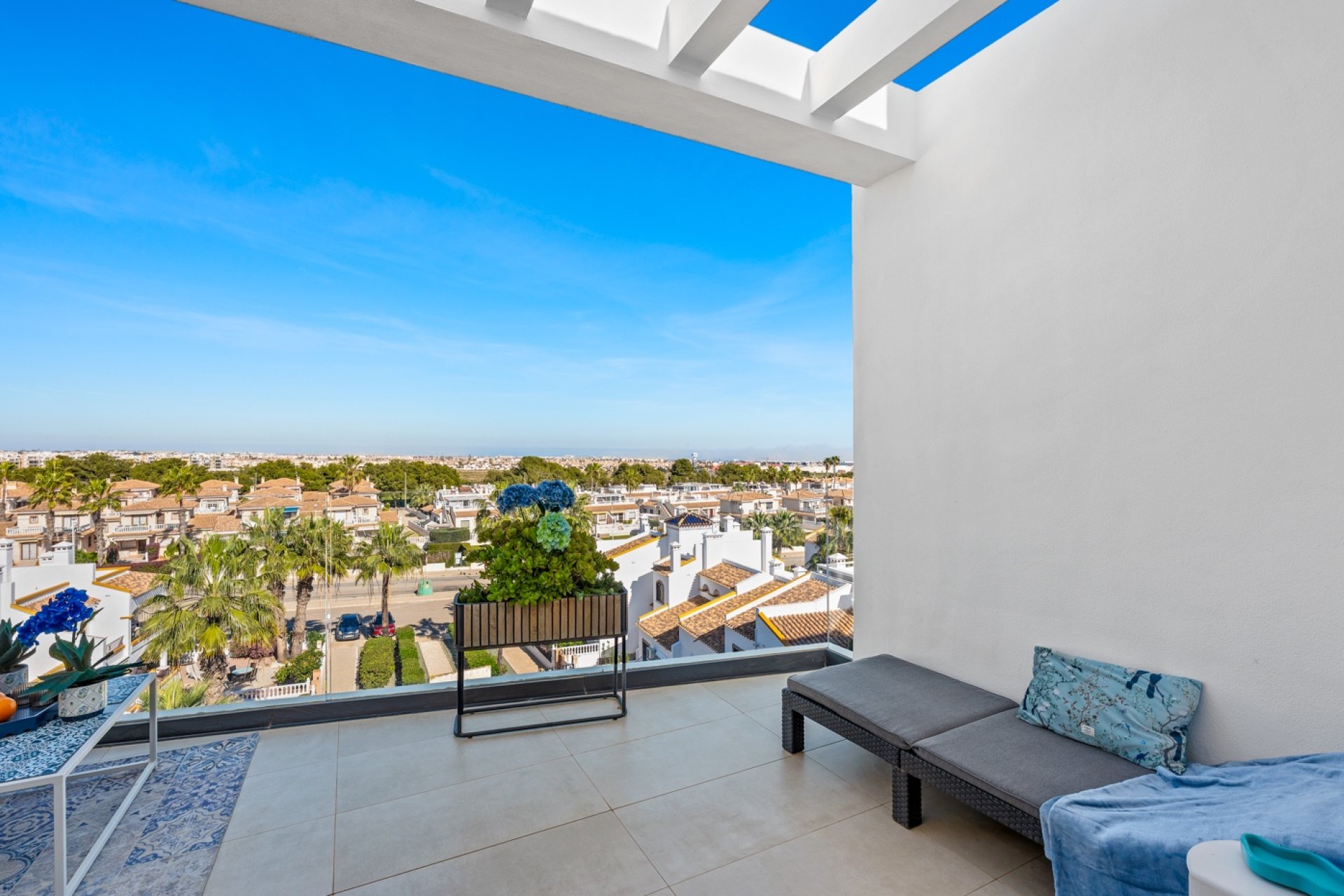 Resale - Apartment - Orihuela Costa - Villamartin