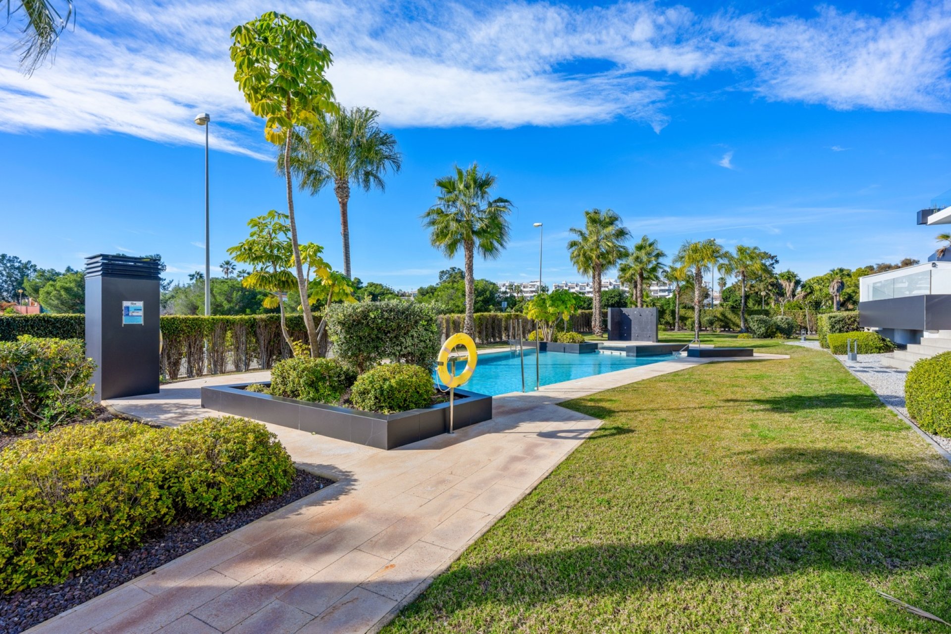 Resale - Apartment - Orihuela Costa - Villamartin