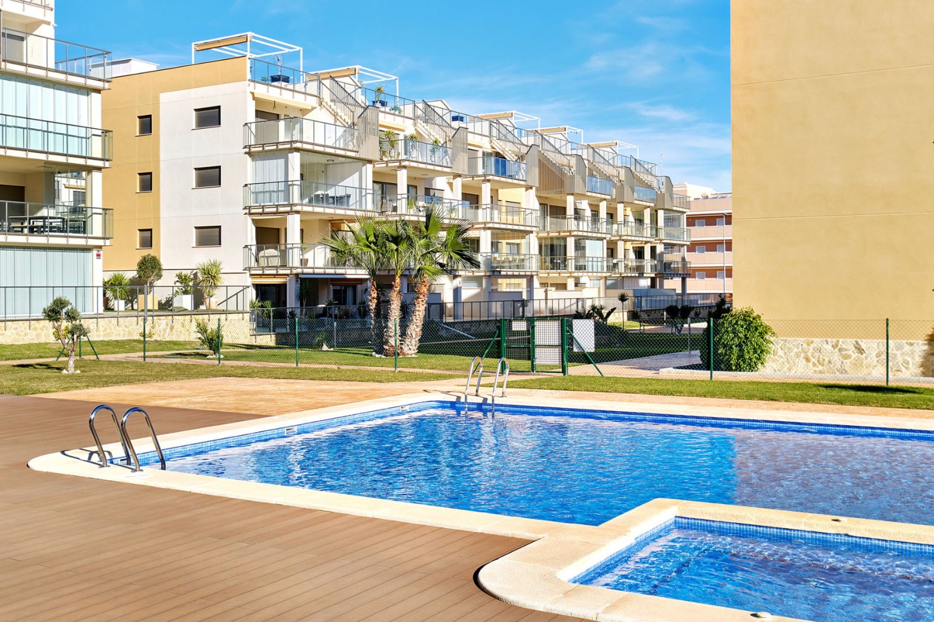 Resale - Apartment - Orihuela Costa - Villamartín