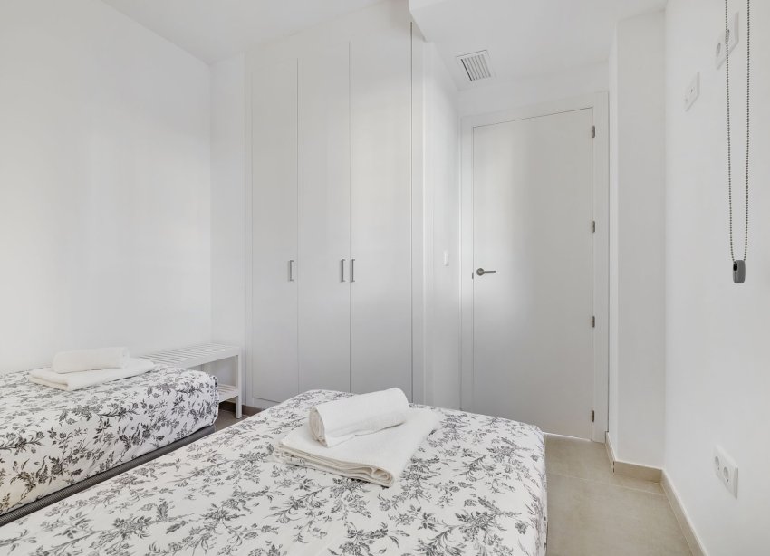 Resale - Apartment - Orihuela Costa - Villamartín