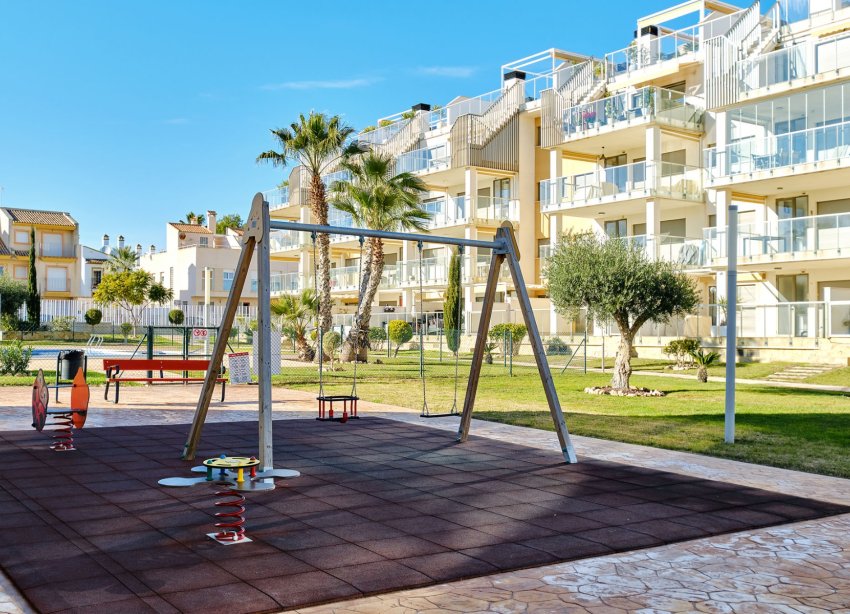 Resale - Apartment - Orihuela Costa - Villamartín