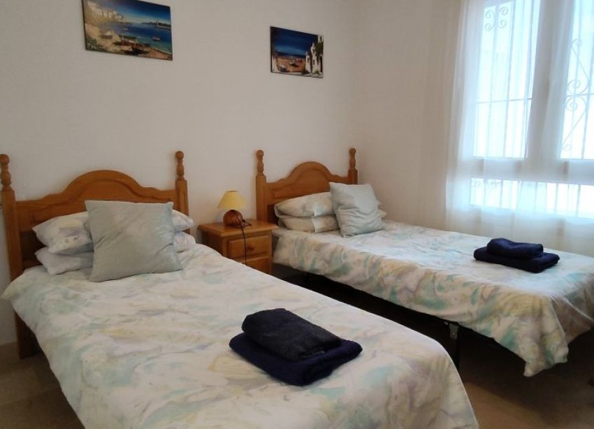 Resale - Apartment - Orihuela Costa - Villamartin