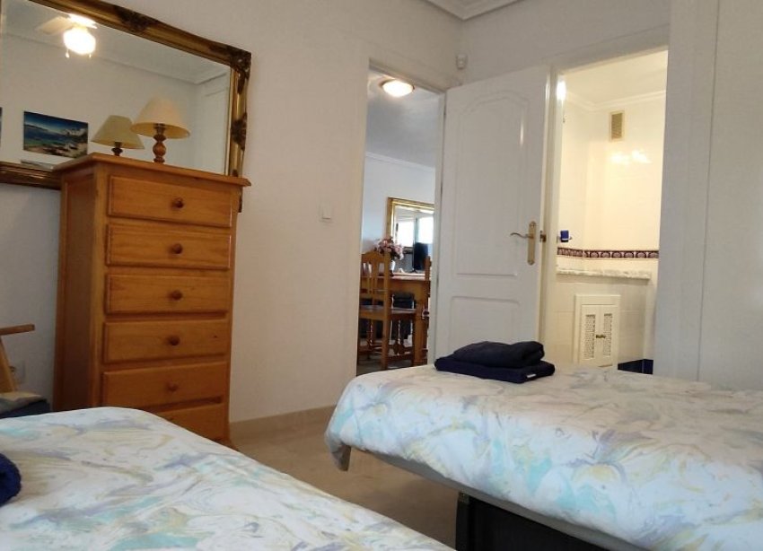 Resale - Apartment - Orihuela Costa - Villamartin