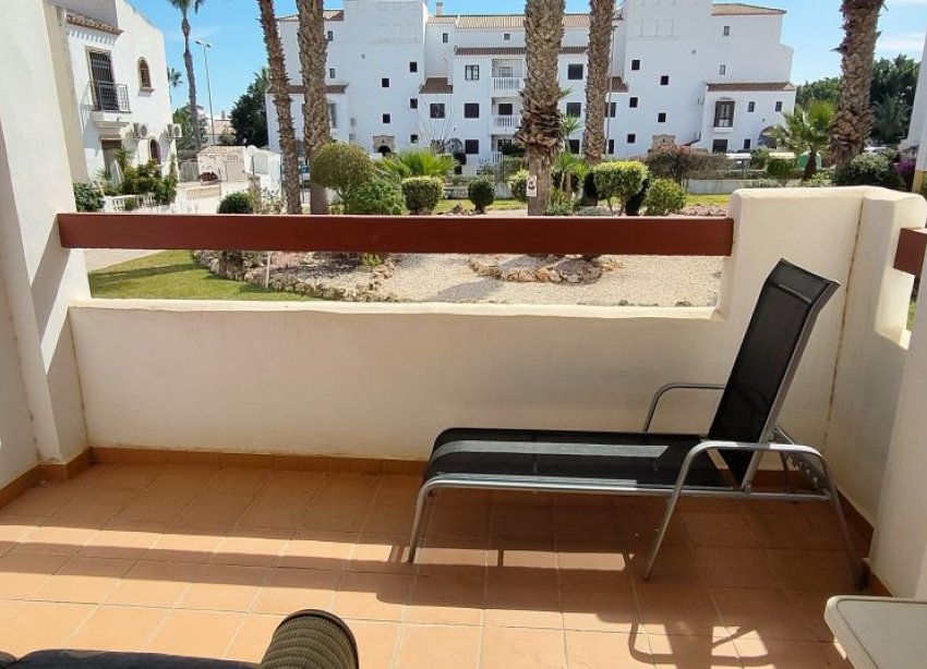 Resale - Apartment - Orihuela Costa - Villamartin