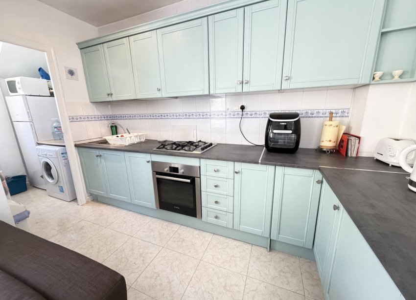 Resale - Apartment - Orihuela Costa - Villamartin