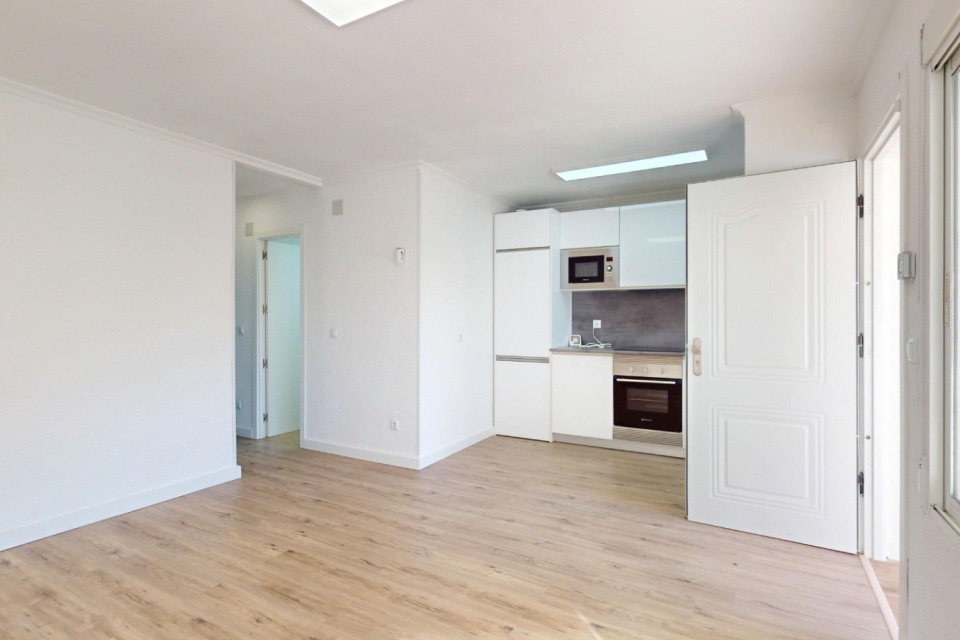 Resale - Apartment - Orihuela Costa - Villamartín