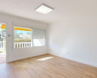 Resale - Apartment - Orihuela Costa - Villamartín