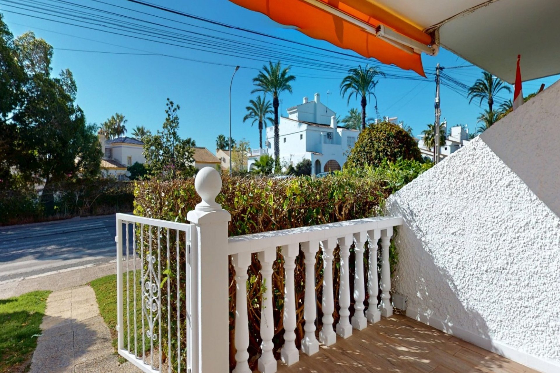 Resale - Apartment - Orihuela Costa - Villamartín