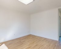 Resale - Apartment - Orihuela Costa - Villamartín