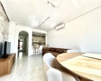 Resale - Apartment - Orihuela Costa - Villamartín